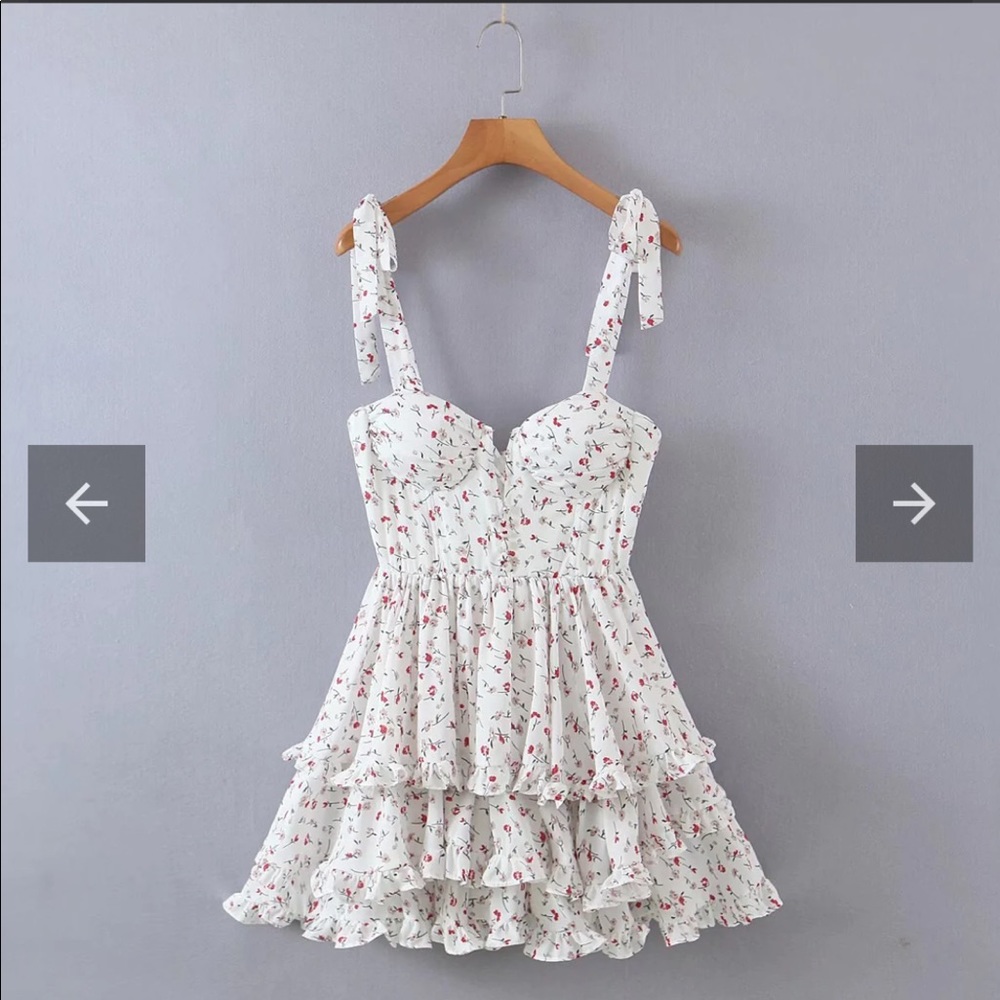 Boutique “Adeirlina” dress lookalike